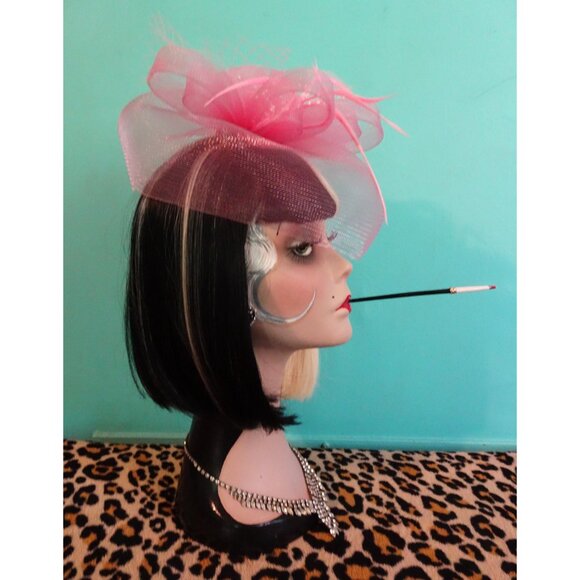 Vintage Pink Fascinator Hat w/ Veil Feathers & Bow pinup retro Kentucky Derby - Picture 4 of 11